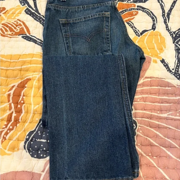 Levi's Blue Denim Jeans - Picture 3 of 3